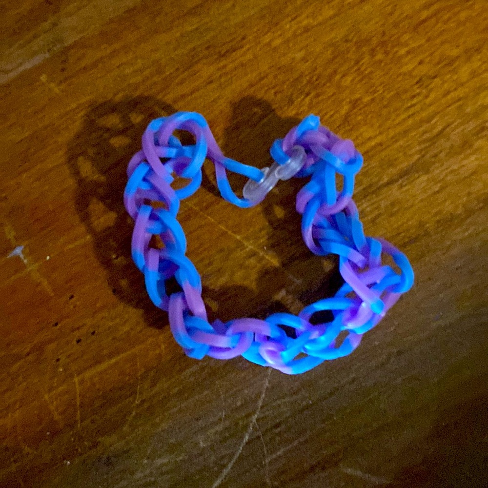 Any color that I have only one bracelet of this list